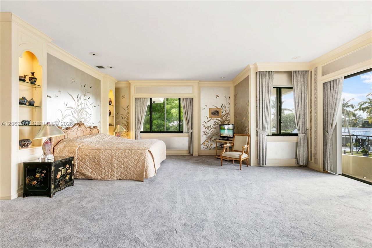241 Cape Florida Dr , Key Biscayne, FL 33149 Photo