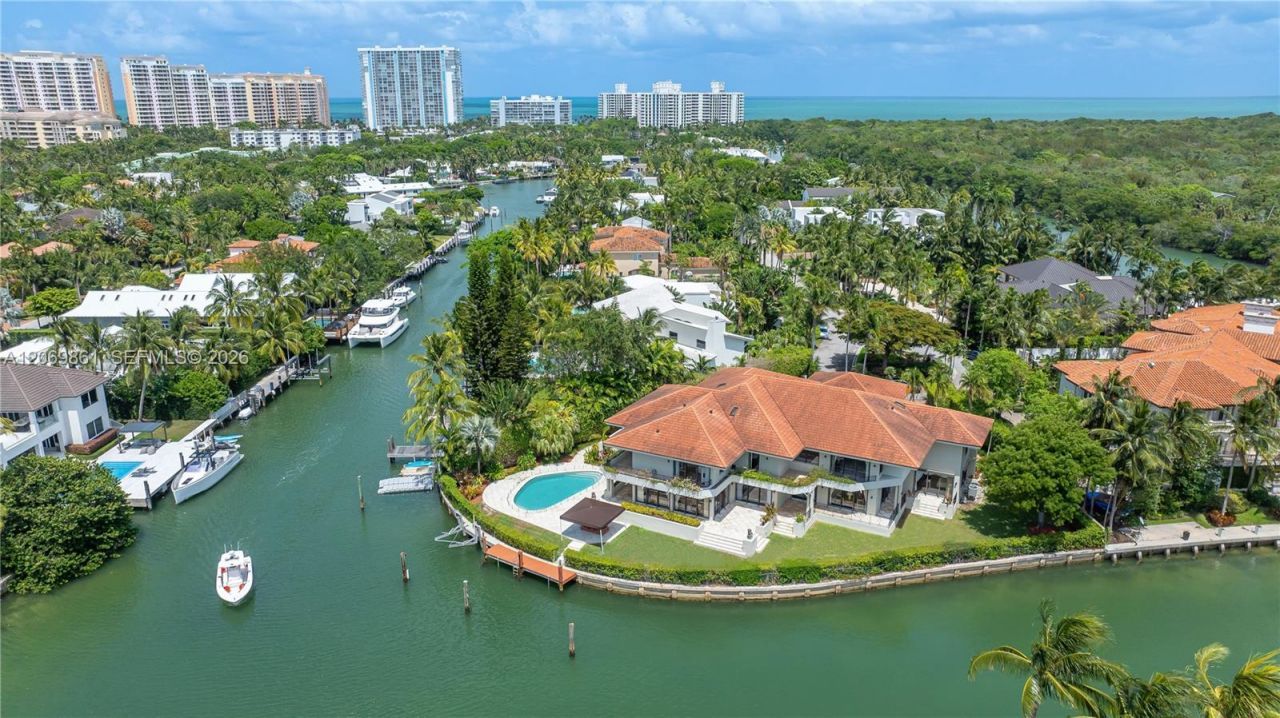 241 Cape Florida Dr , Key Biscayne, FL 33149 Photo