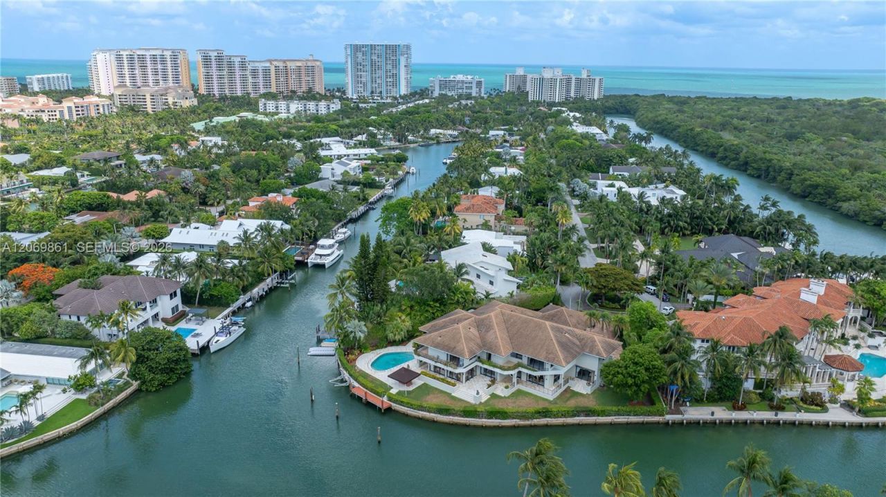 241 Cape Florida Dr , Key Biscayne, FL 33149 Photo