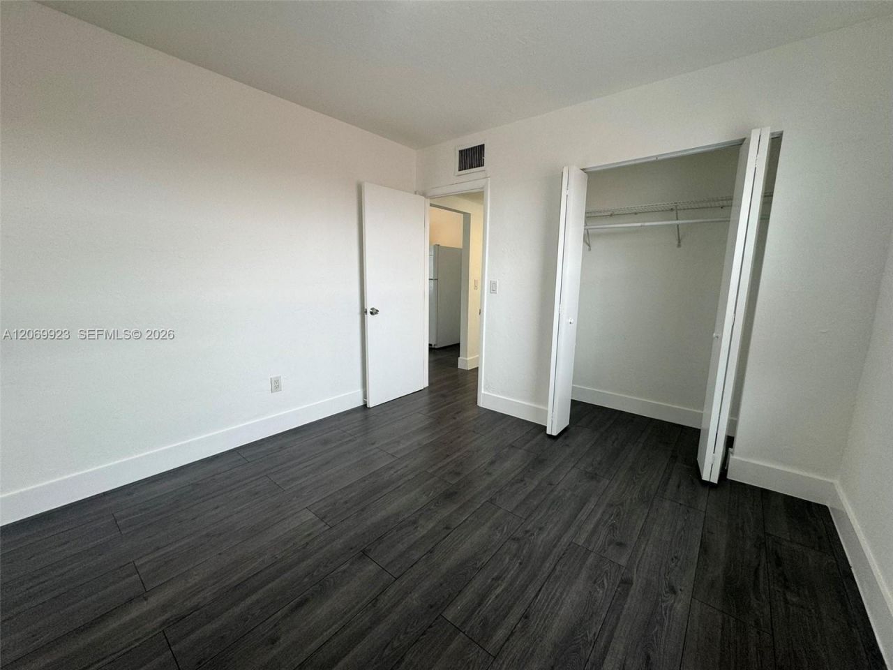2150 NW 24th St , Unit 4, Miami, FL 33142 Photo
