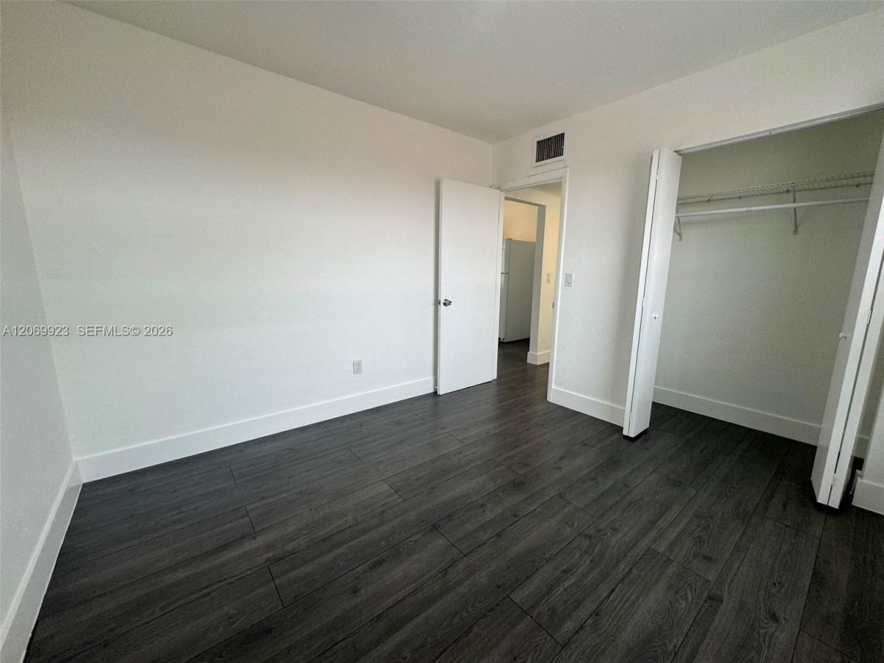 2150 NW 24th St , Unit 4, Miami, FL 33142 Photo