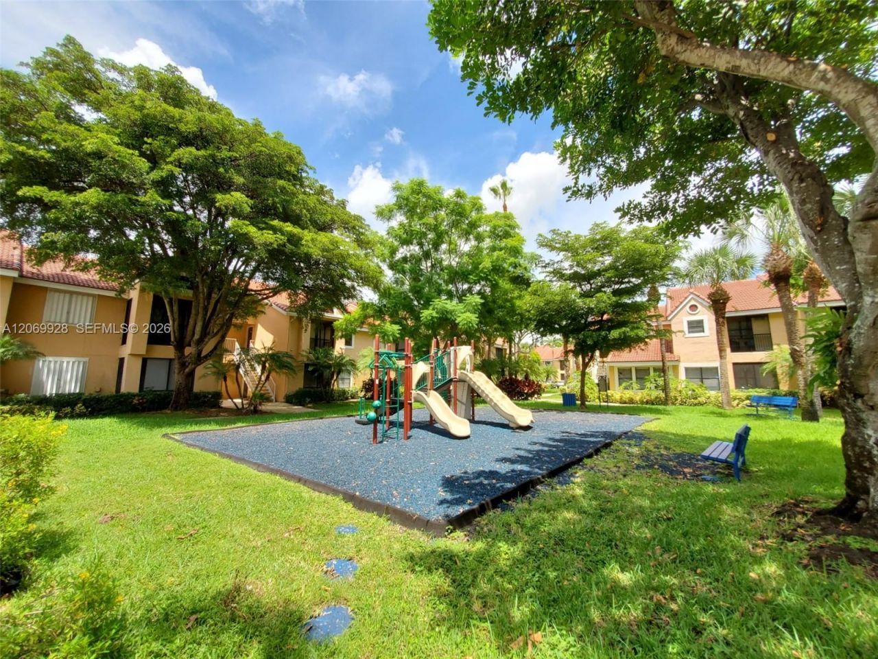 15591 SW 105th Ter , Unit 512, Miami, FL 33196 Photo