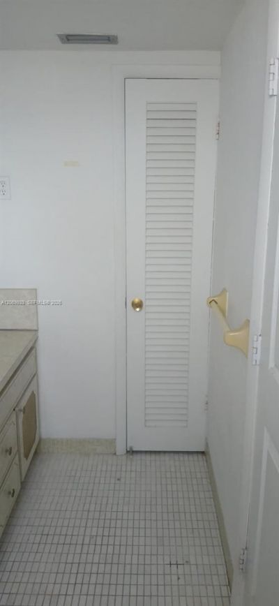 1591 NE Miami Gardens Dr , Unit 205, Miami, FL 33179 Photo