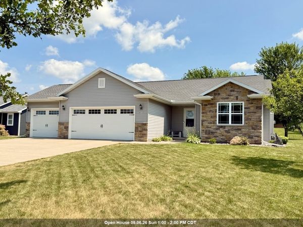 W6127 SHERWOOD POINT DRIVE, Greenville, WI 54942