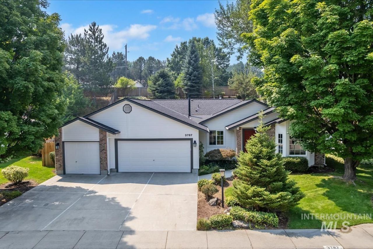 3787 E Shady Glen Dr, Boise, ID 83706 Main Photo