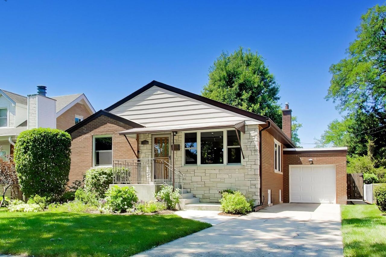 8312 N Oketo Avenue, Niles, IL 60714 Main Photo