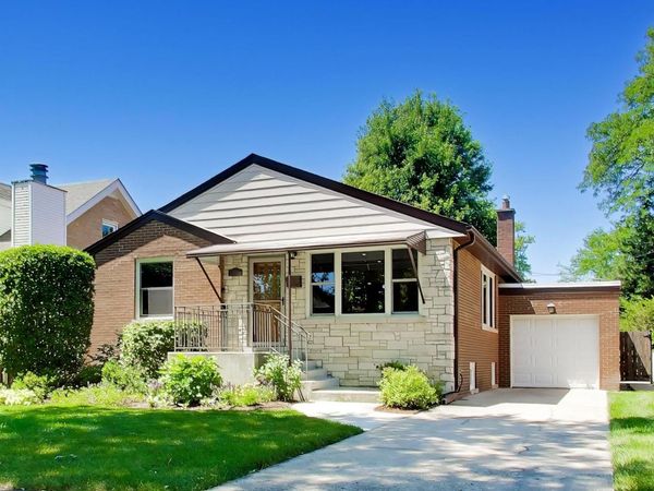 8312 N Oketo Avenue , Niles, IL 60714