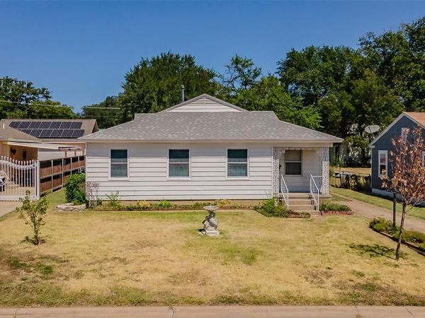 5020 Hartford Drive, River Oaks, TX 76114