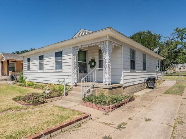 5020 Hartford Drive, River Oaks, TX 76114