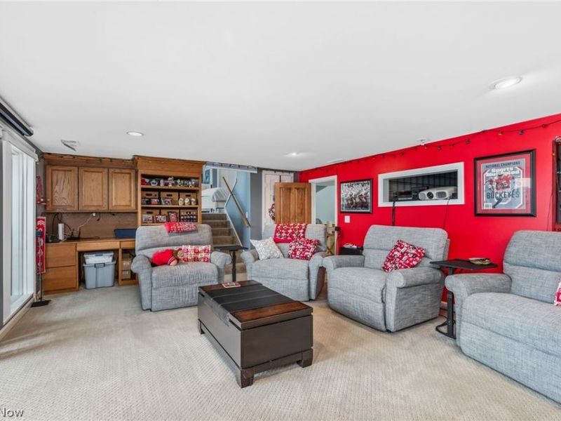 910 Pike Drive, Mansfield, OH 44903 Photo 7
