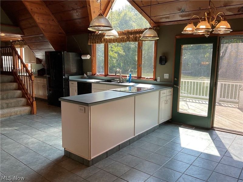 15585 Kidd Drive, Newbury, OH 44065 Photo 7