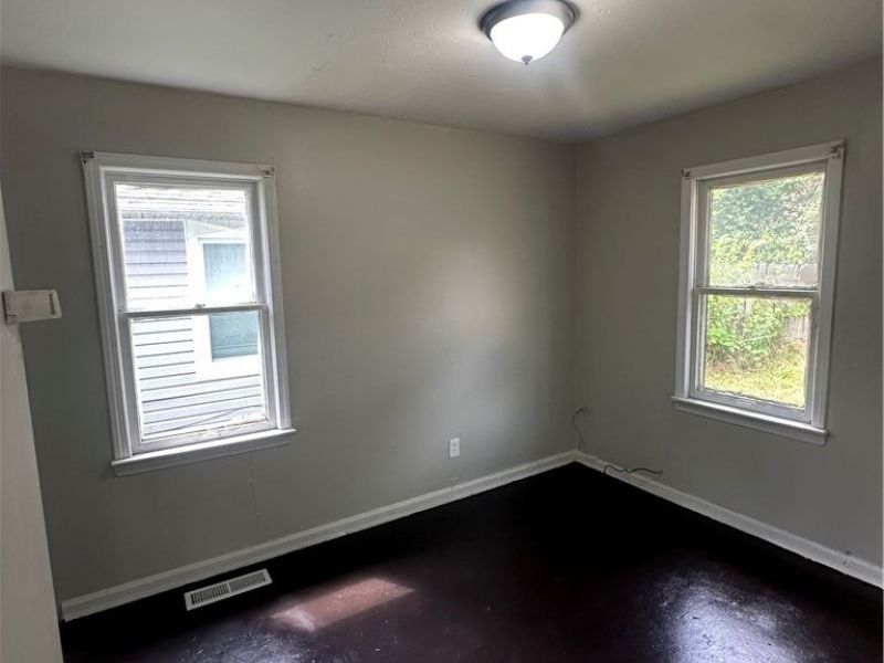 12510 Summerland Avenue, Cleveland, OH 44111 Photo 13