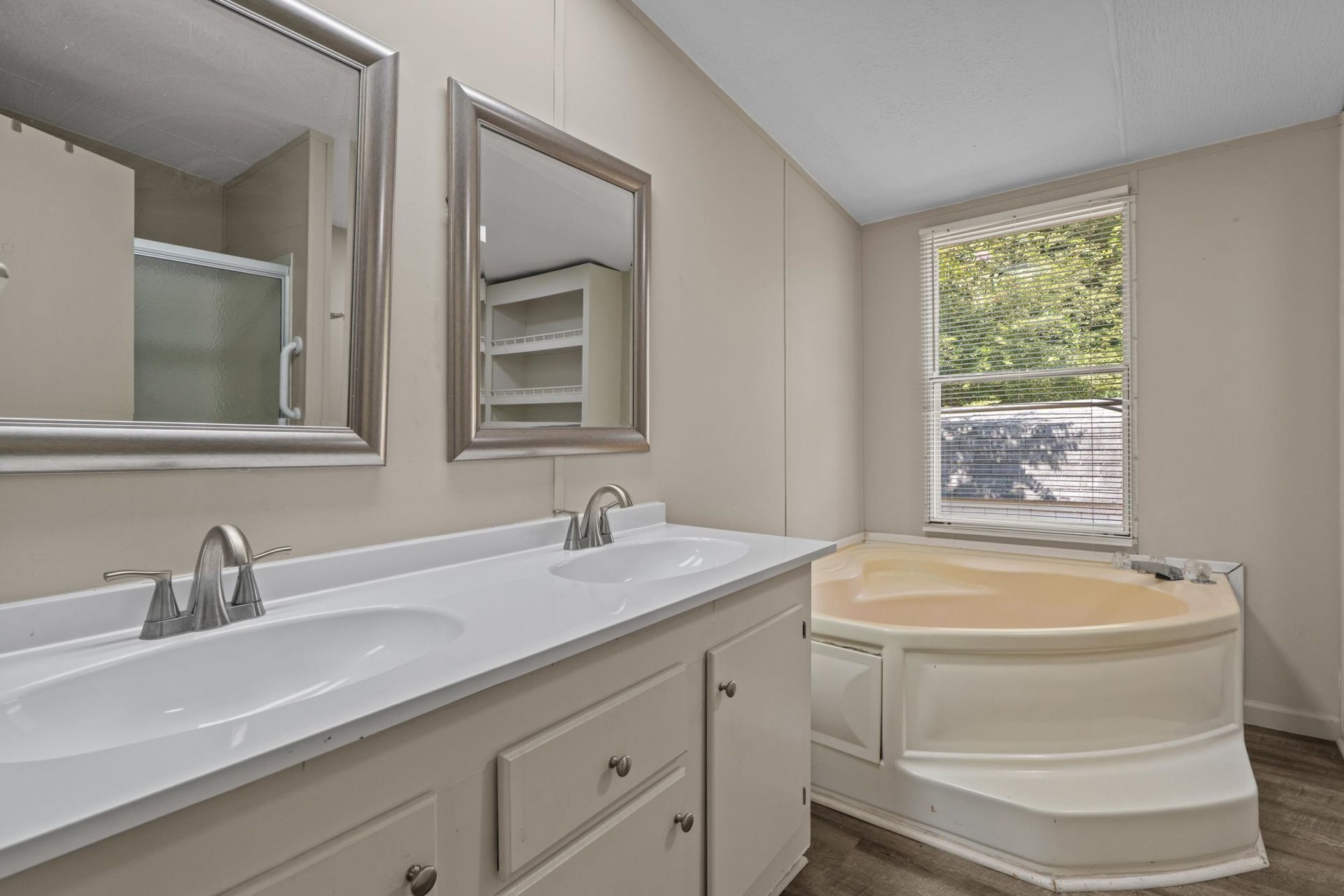 2533 North Wild Rose Dr. Photo 21