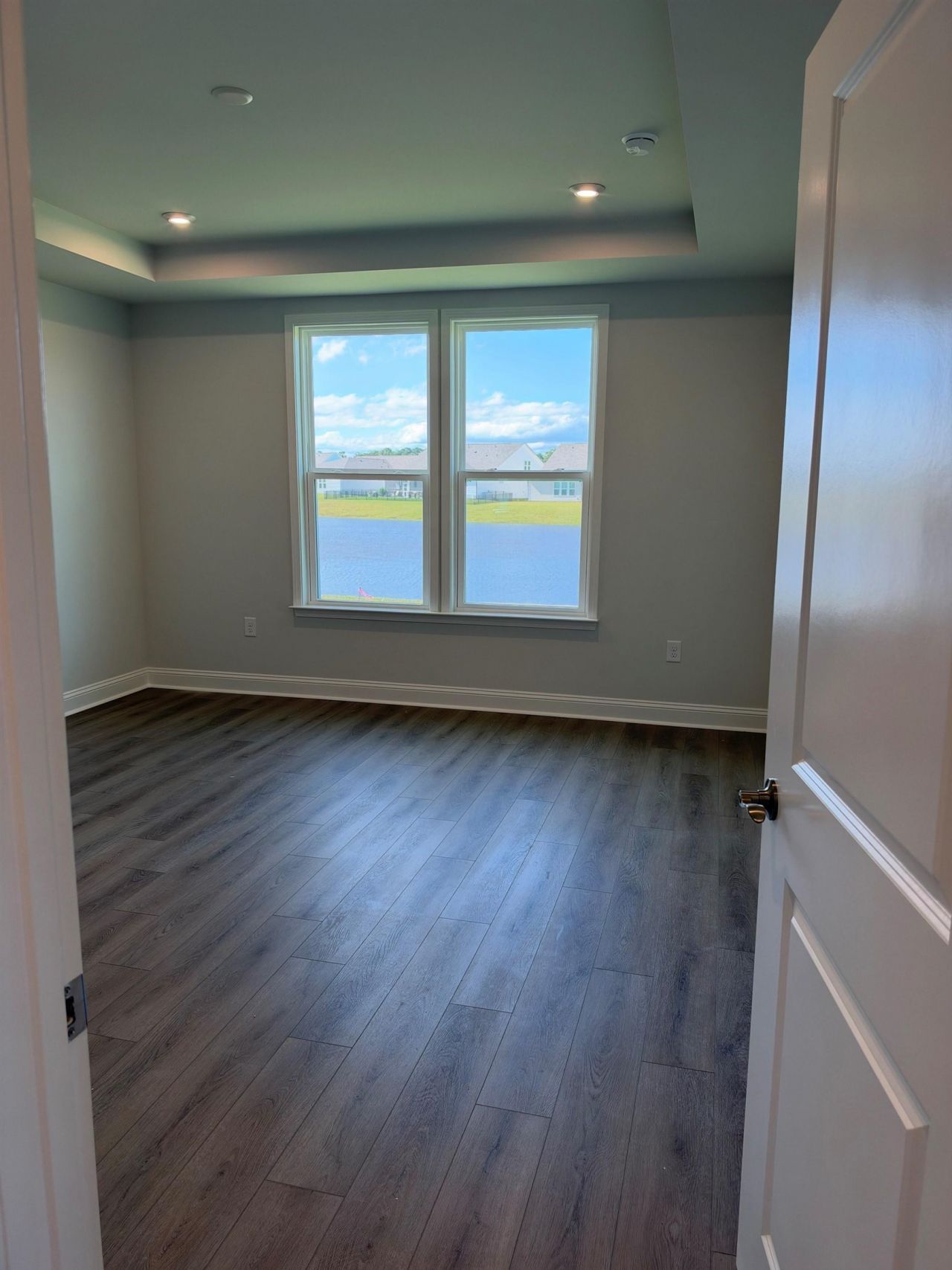 688 Palm Bay Dr. Photo 15