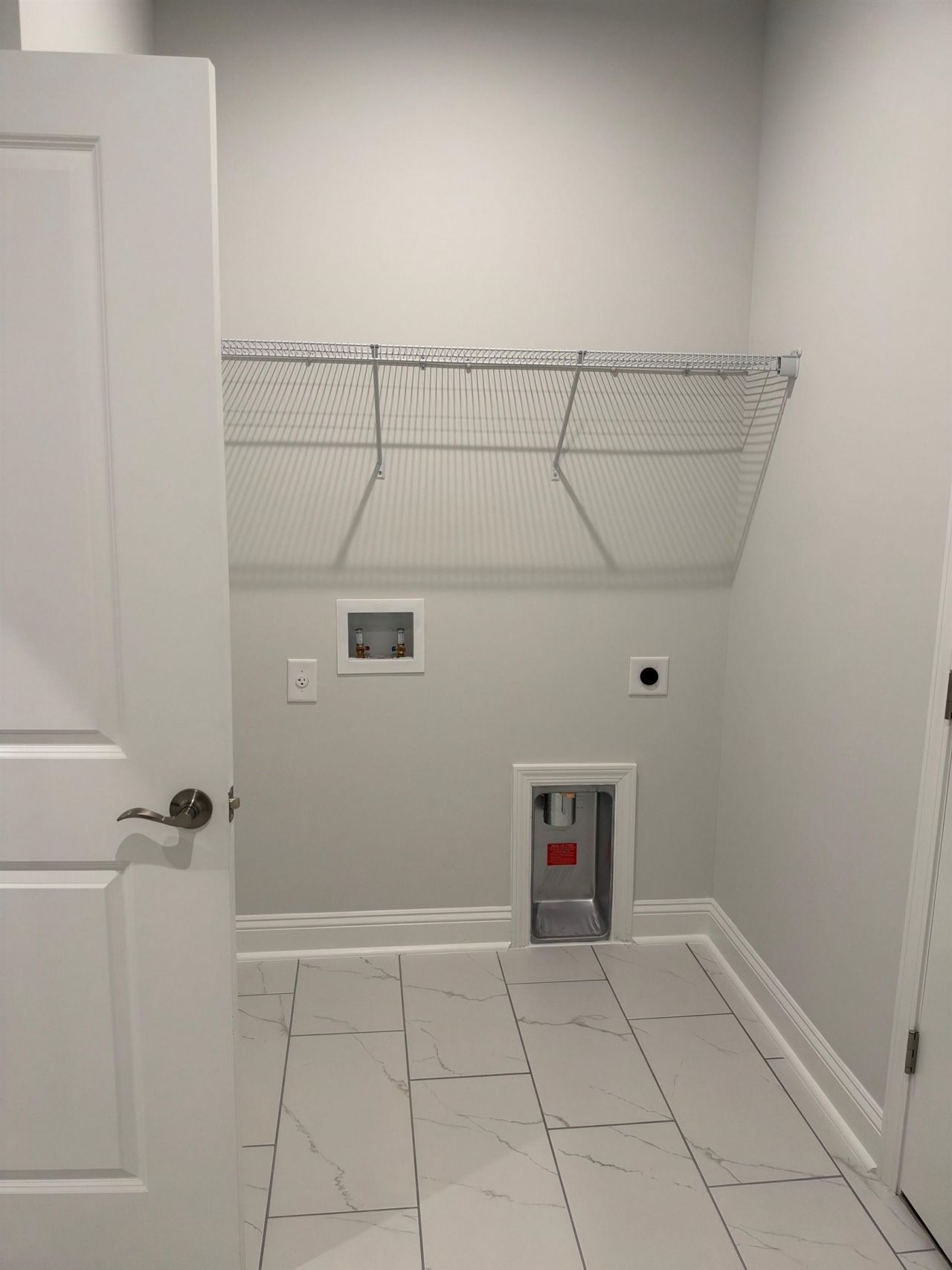 688 Palm Bay Dr. Photo 20