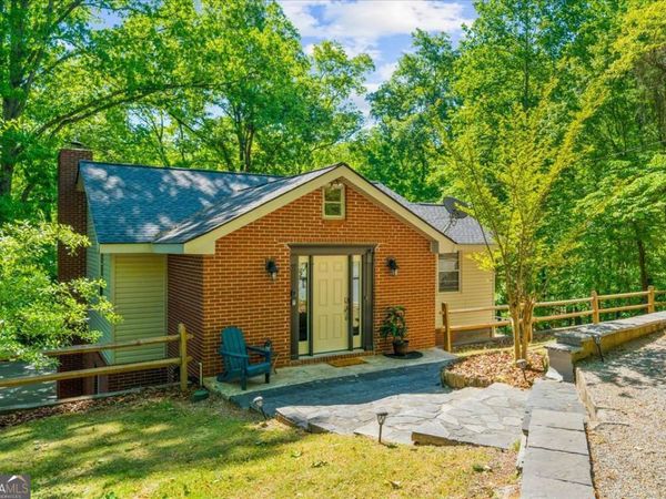 9670 Lee Circle, Gainesville, GA 30506