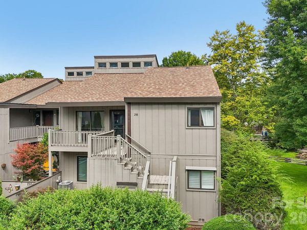 210 Juniper Lane, Laurel Park, NC 28739