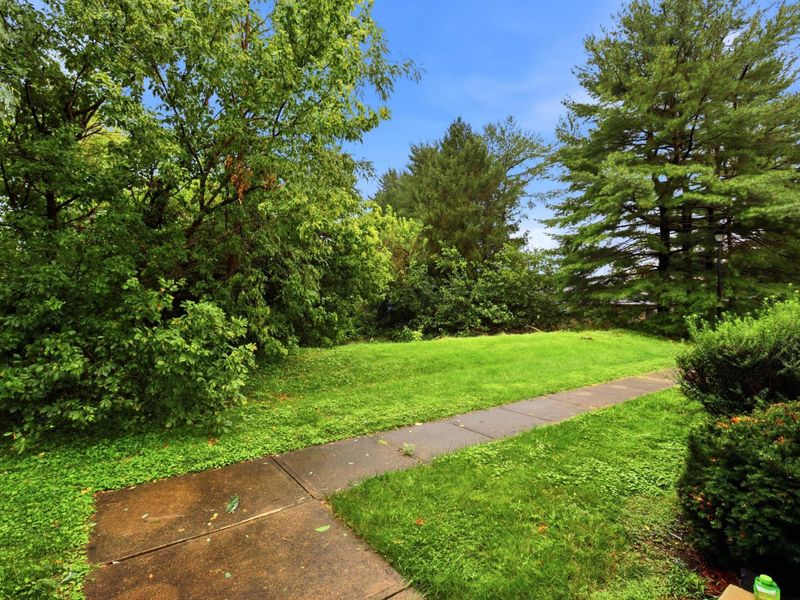 1868 Stanhope Drive , Unit H4, Newark, OH 43055 Photo 6
