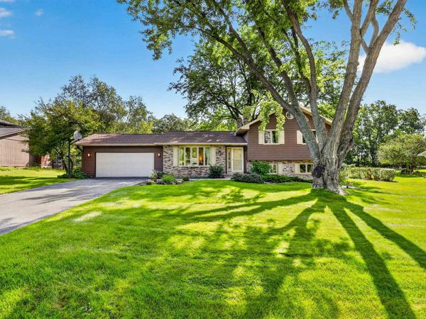 4346 Damascus Trail, Cottage Grove, WI 53527