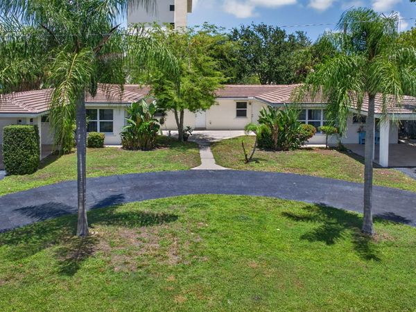 2607 NE 30TH Street, Fort Lauderdale, FL 33306