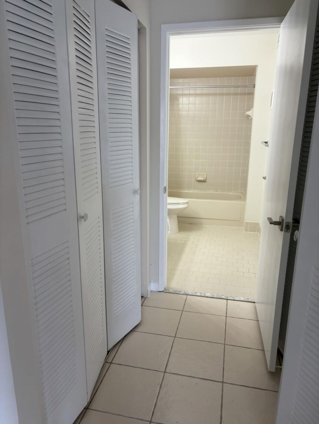 9110 Fairbanks Lane, Unit 4, Boca Raton, FL 33496 Photo