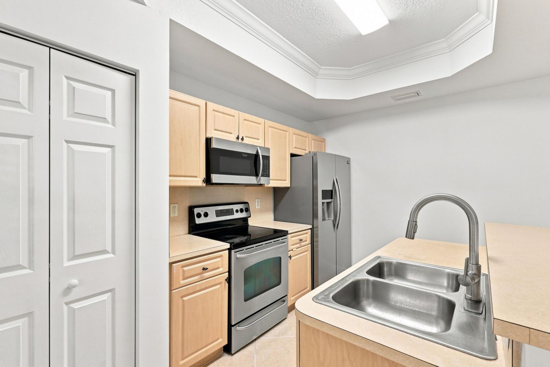 2107 Anchor Court, Fort Lauderdale, FL 33312 Photo