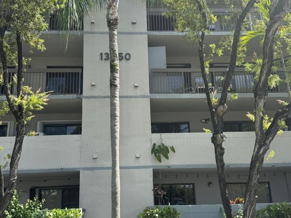 13250 SW 88th Terrace N, Unit 303, Miami, FL 33186