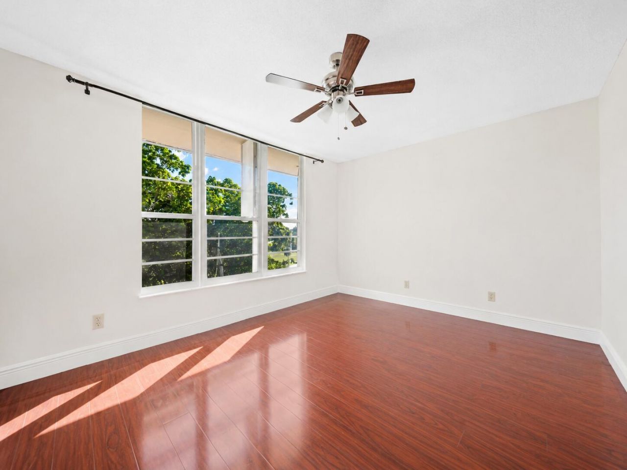 2901 S Palm Aire Drive, Unit 609, Pompano Beach, FL 33069 Photo