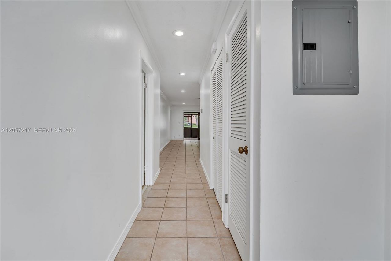 2950 NW 106th Ave , Unit 7, Sunrise, FL 33322 Photo