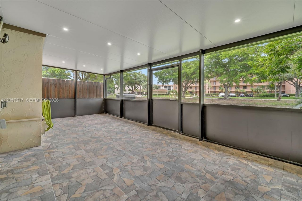2950 NW 106th Ave , Unit 7, Sunrise, FL 33322 Photo