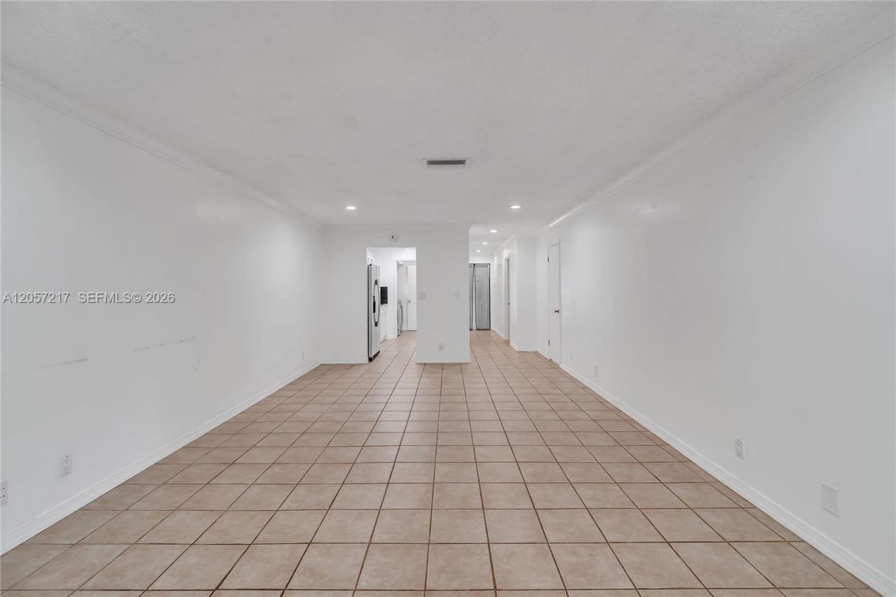 2950 NW 106th Ave , Unit 7, Sunrise, FL 33322 Photo