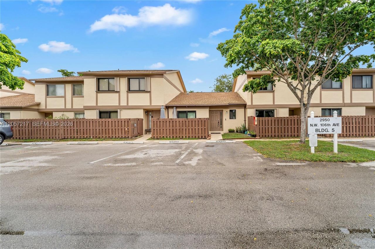2950 NW 106th Ave , Unit 7, Sunrise, FL 33322 Photo