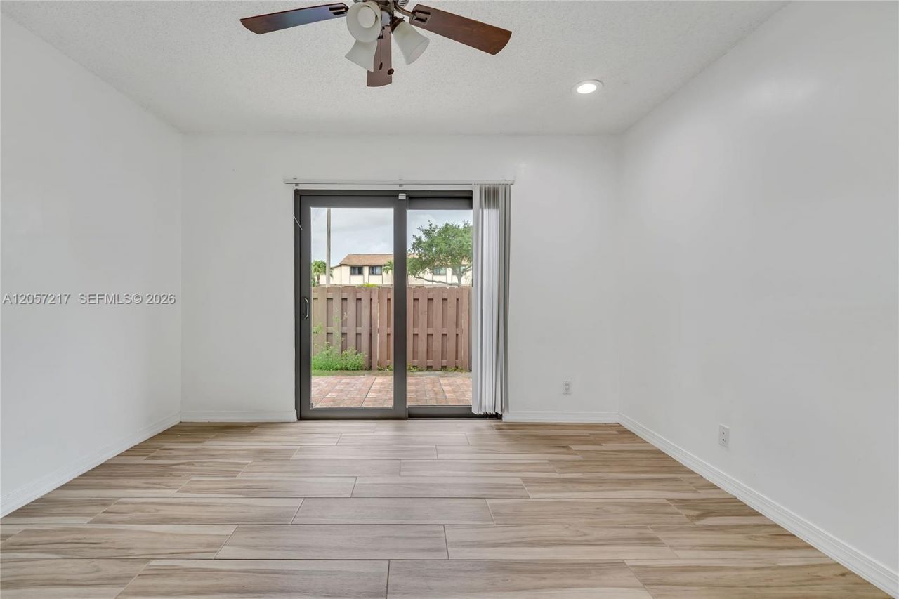 2950 NW 106th Ave , Unit 7, Sunrise, FL 33322 Photo