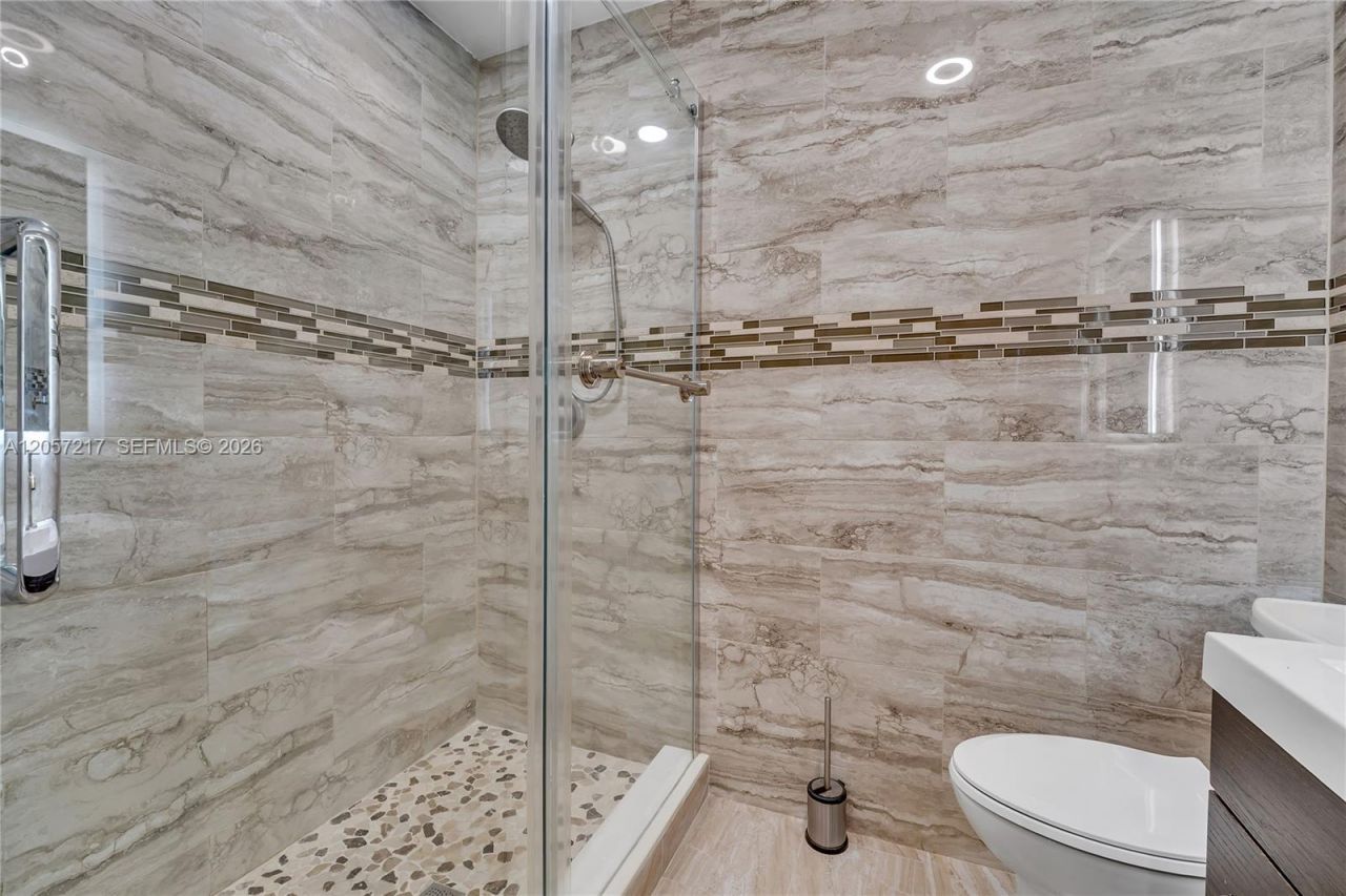 2950 NW 106th Ave , Unit 7, Sunrise, FL 33322 Photo