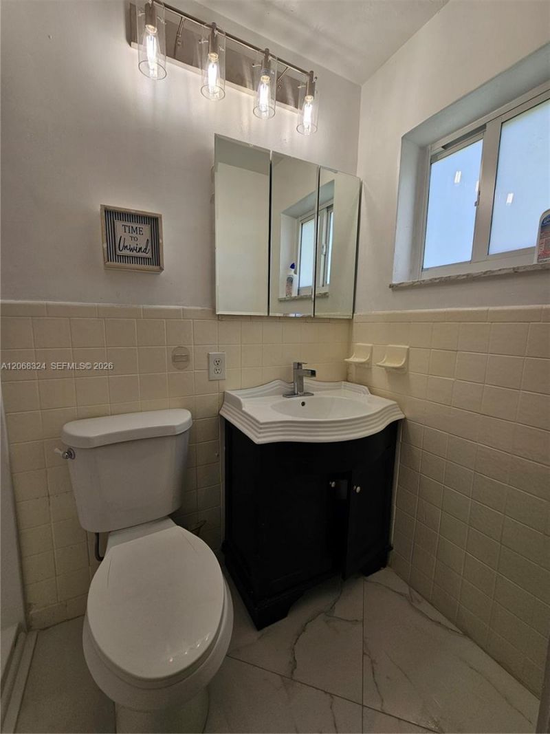 2661 NW 4th Ave, Pompano Beach, FL 33064 Photo