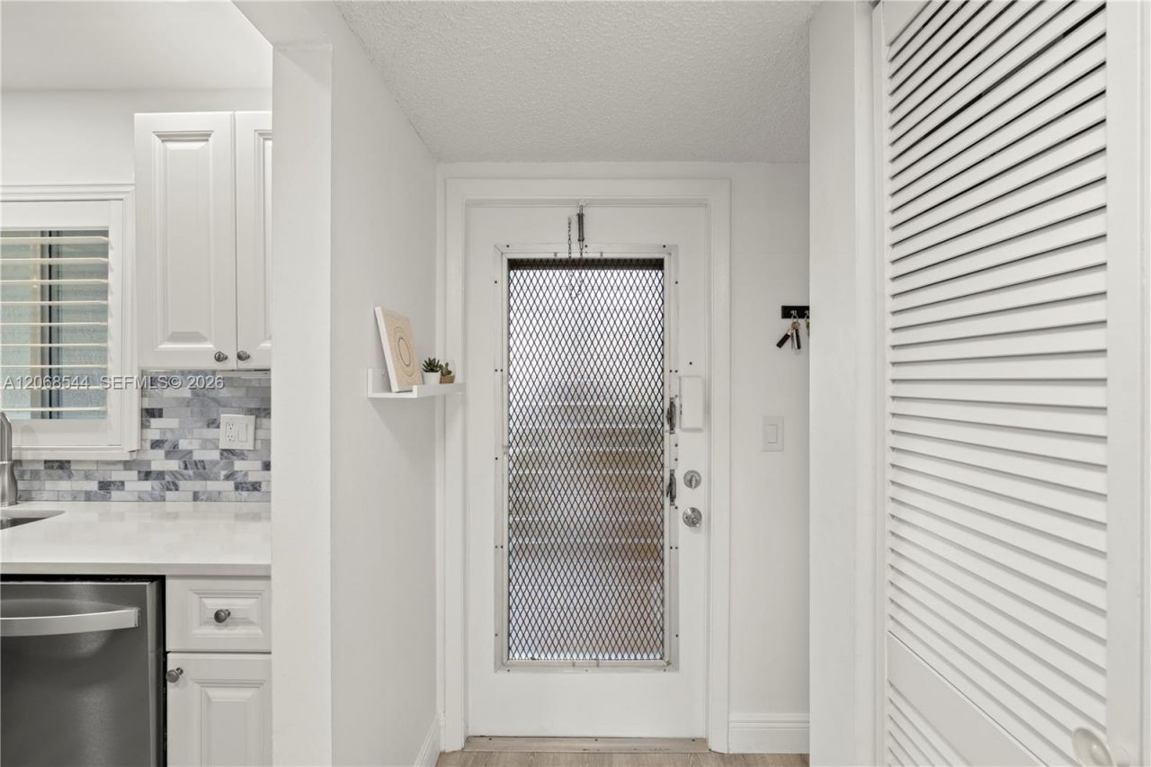 6750 Royal Palm Blvd , Unit 107E, Margate, FL 33063 Photo