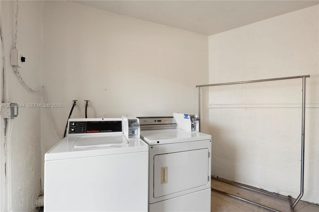 6750 Royal Palm Blvd , Unit 107E, Margate, FL 33063 Photo