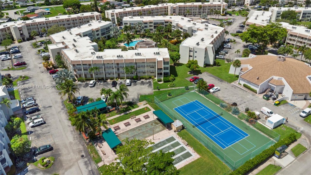6750 Royal Palm Blvd , Unit 107E, Margate, FL 33063 Photo