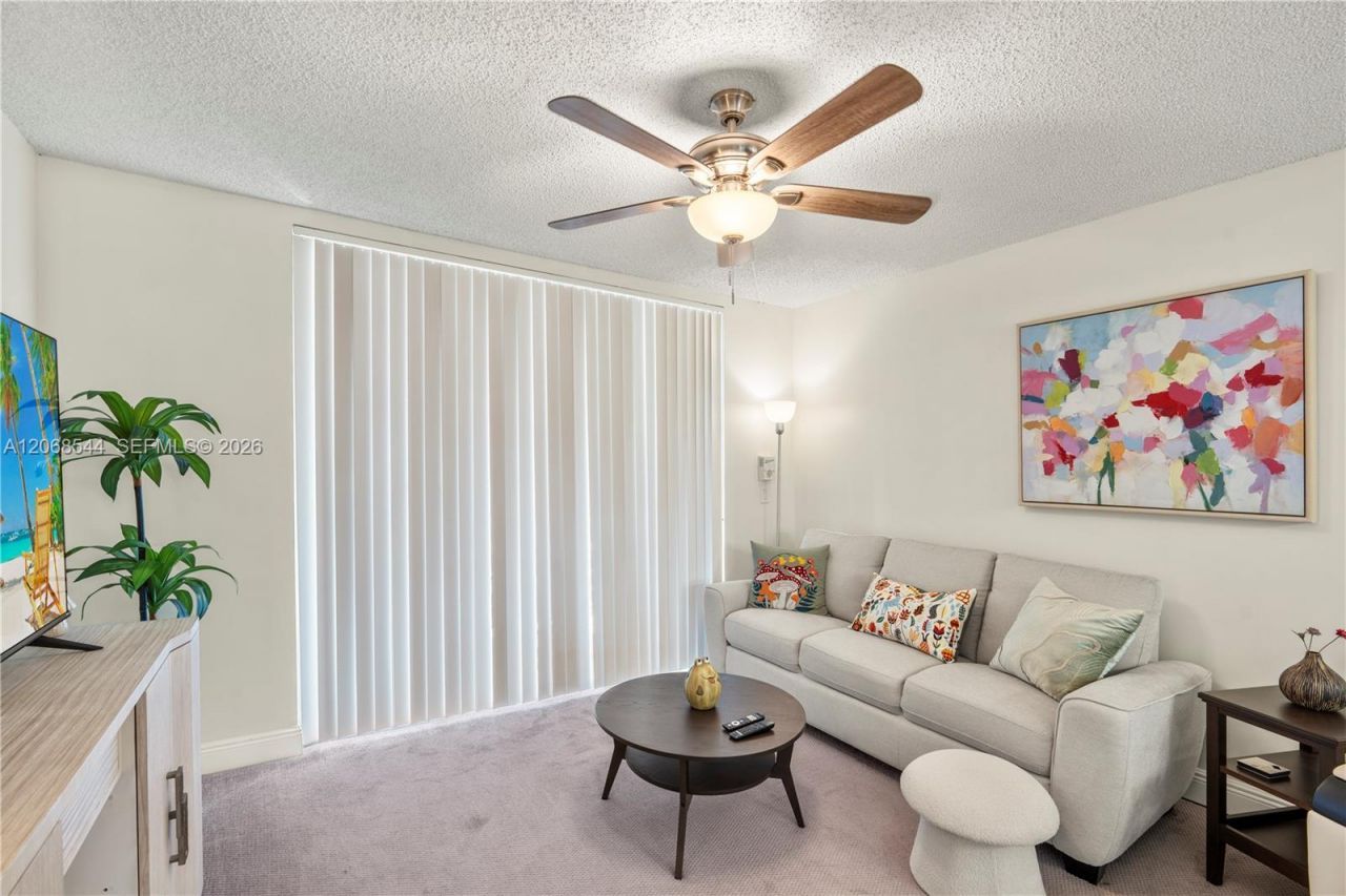 6750 Royal Palm Blvd , Unit 107E, Margate, FL 33063 Photo