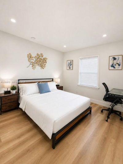 204 SW 2nd Ave, Hallandale Beach, FL 33009 Photo