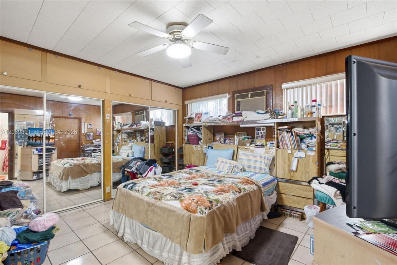 621 SE 4th St, Hialeah, FL 33010 Photo