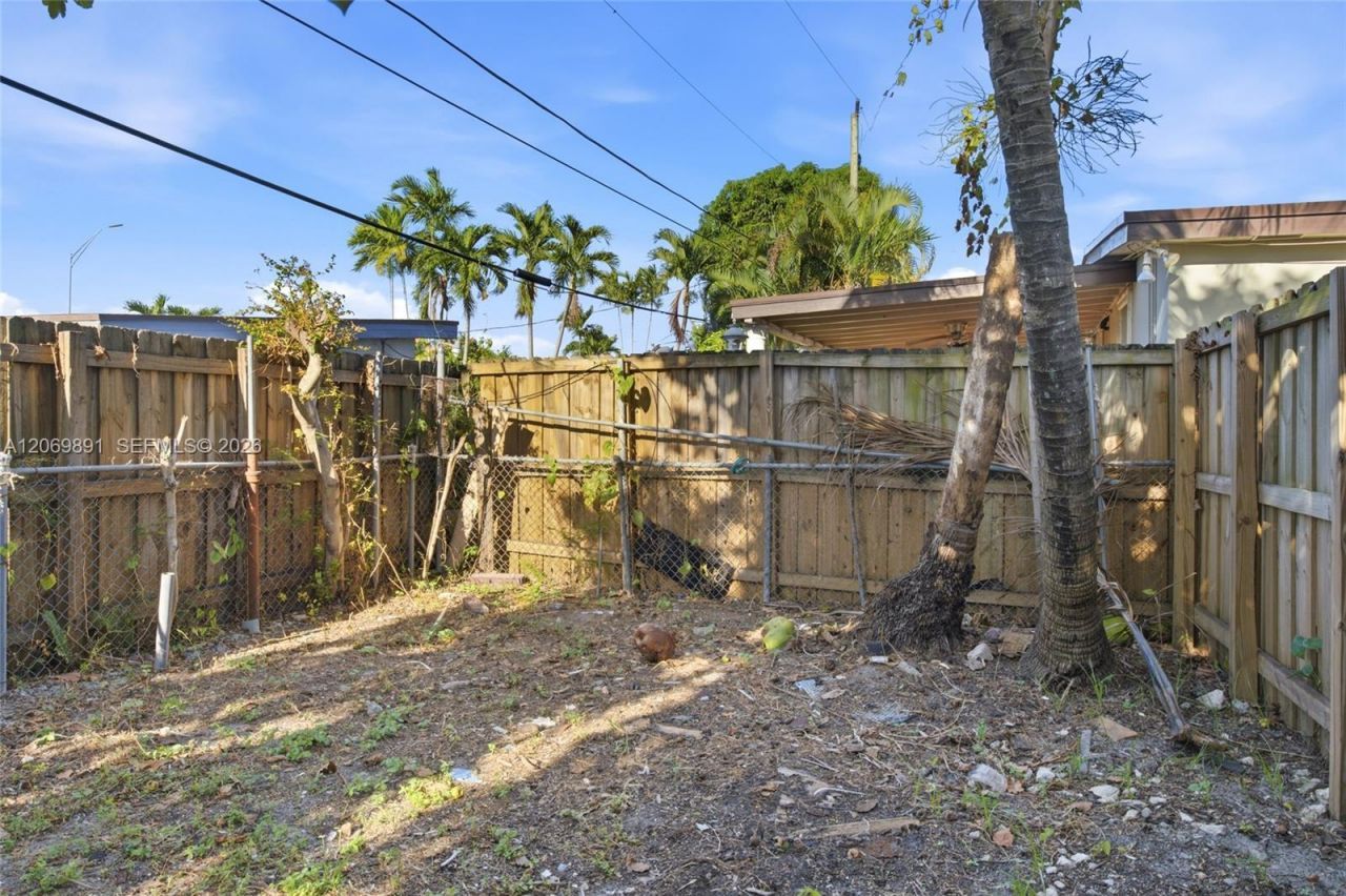 621 SE 4th St, Hialeah, FL 33010 Photo