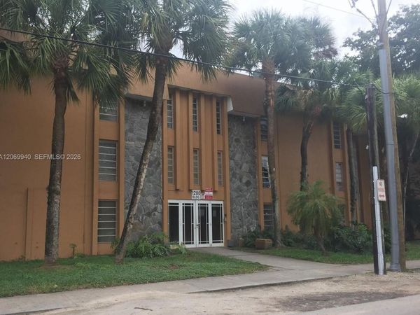 1230 W 54th St , Unit 226A, Hialeah, FL 33012