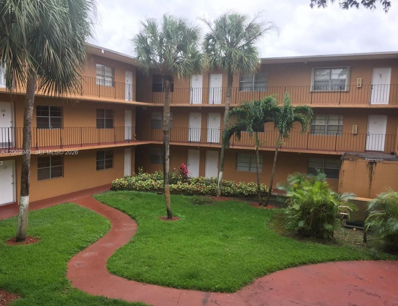 1230 W 54th St , Unit 226A, Hialeah, FL 33012 Photo