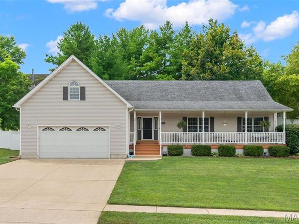 426 Windy Hills Drive, Washington, MO 63090
