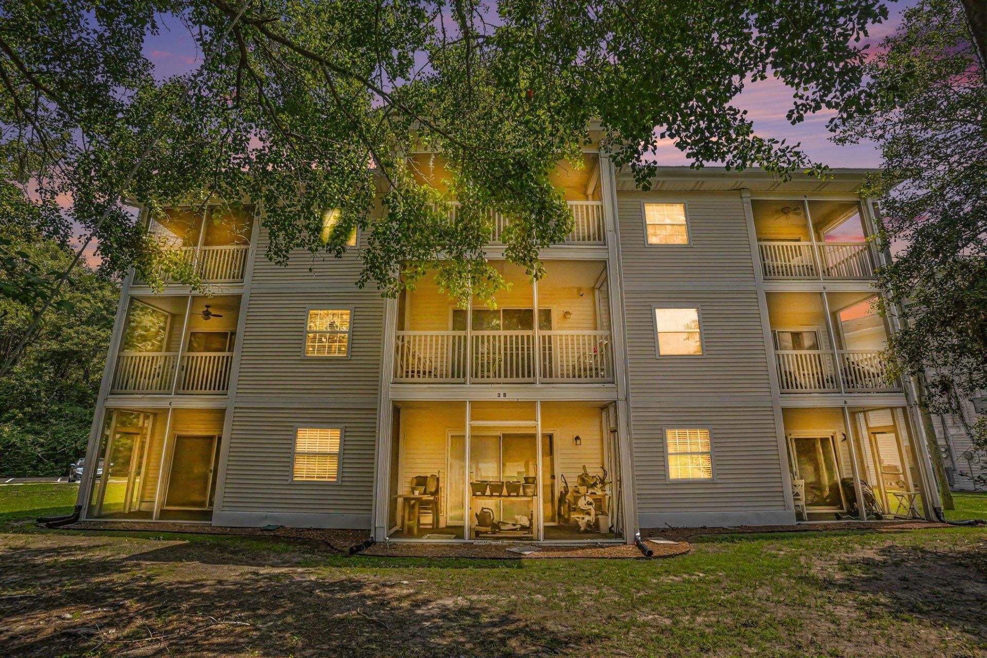 623 Tupelo Ln. Photo 30
