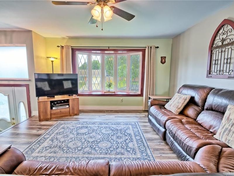 4821 Baldwin Hills Drive, Englewood, OH 45322 Photo 6