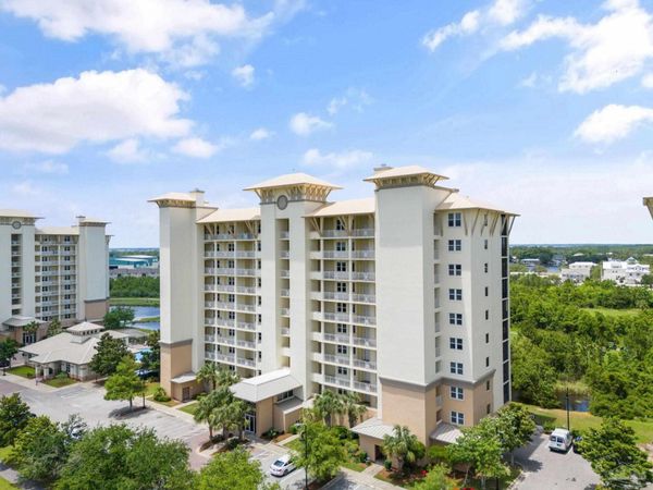 612 Lost Key Dr, Unit 504B, Pensacola, FL 32507