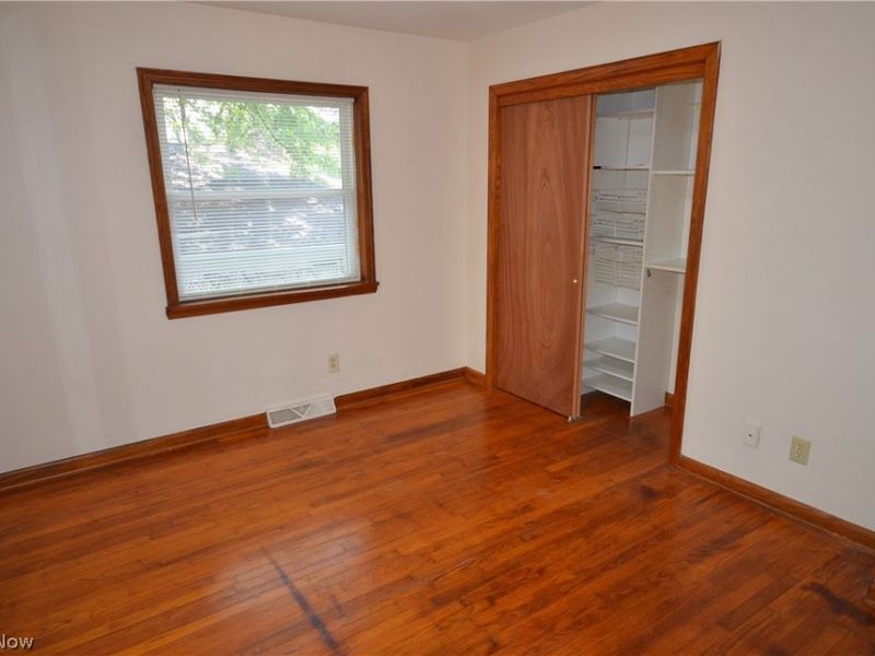 2910 Farmdale Road, Akron, OH 44312 Photo 12