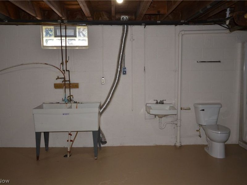 2910 Farmdale Road, Akron, OH 44312 Photo 19